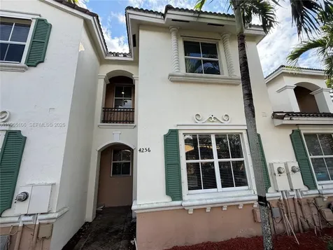 4256 NE 9th Street Homestead FL 33033