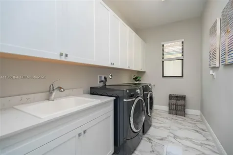 12435 S Parkland Bay Trail Parkland FL 33076