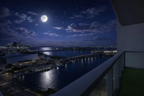 244 Biscayne Boulevard Miami FL 33132