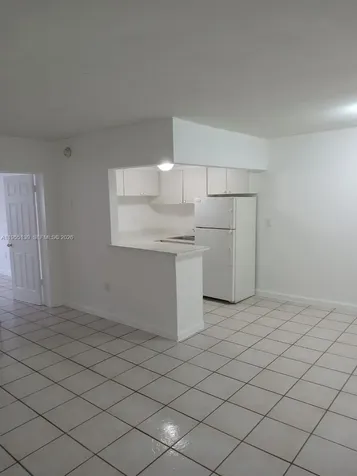 1230 W 54th Street Hialeah FL 33012