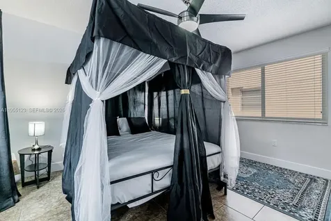 901 NW 22nd Place Miami FL 33125