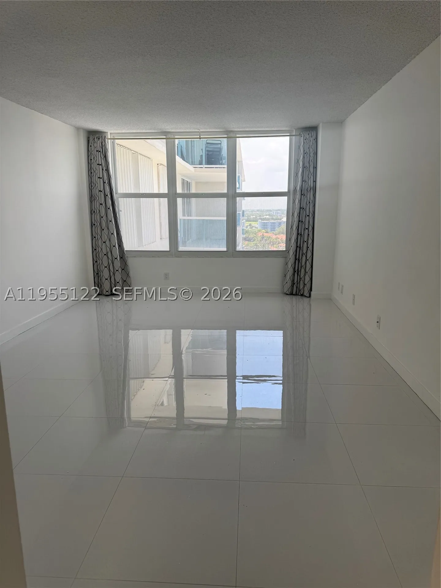 3800 S Ocean Drive Hollywood FL 33019