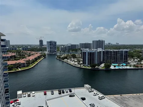 3800 S Ocean Drive Hollywood FL 33019