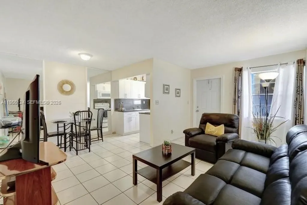 2145 Pierce Street Hollywood FL 33020