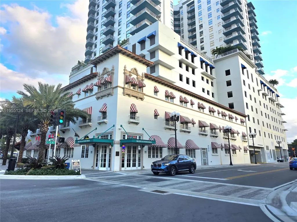2145 Pierce Street Hollywood FL 33020