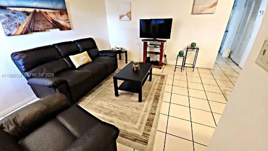 2145 Pierce Street Hollywood FL 33020