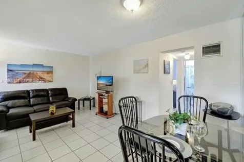 2145 Pierce Street Hollywood FL 33020