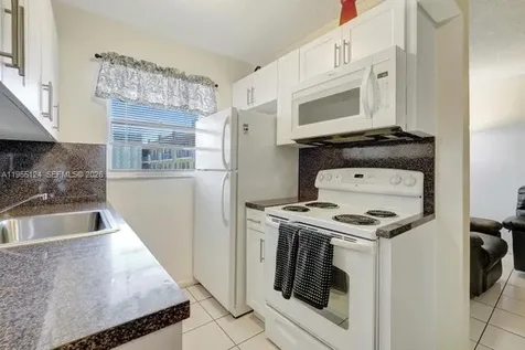 2145 Pierce Street Hollywood FL 33020