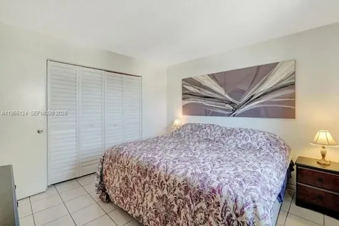 2145 Pierce Street Hollywood FL 33020