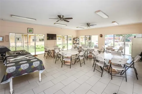 2145 Pierce Street Hollywood FL 33020