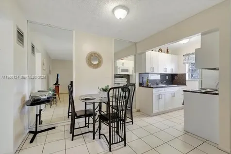 2145 Pierce Street Hollywood FL 33020