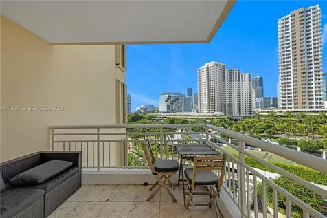 888 Brickell Key Drive Miami FL 33131