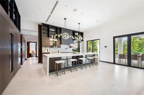 11600 SW 77th Avenue Pinecrest FL 33156