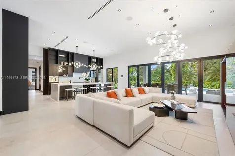 11600 SW 77th Avenue Pinecrest FL 33156