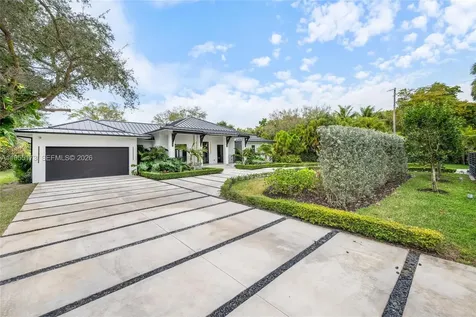 11600 SW 77th Avenue Pinecrest FL 33156