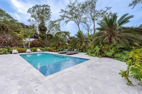 11600 SW 77th Avenue Pinecrest FL 33156