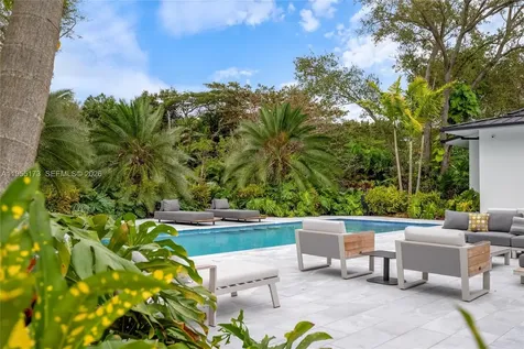 11600 SW 77th Avenue Pinecrest FL 33156