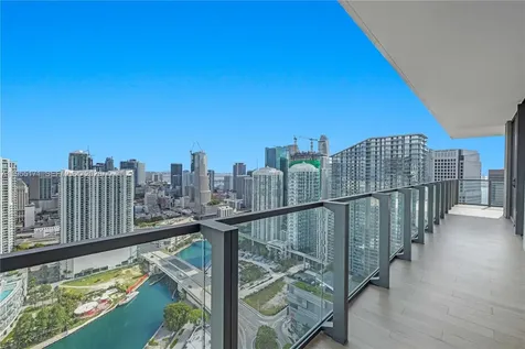 88 SW 7th Street Miami FL 33130