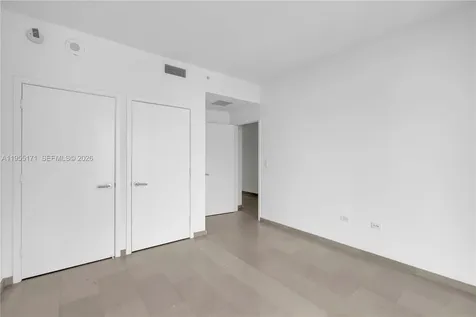 88 SW 7th Street Miami FL 33130