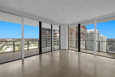 88 SW 7th Street Miami FL 33130