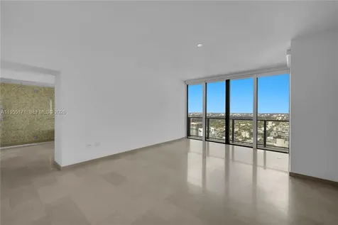 88 SW 7th Street Miami FL 33130