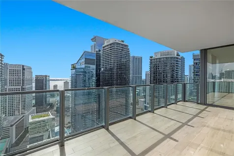 88 SW 7th Street Miami FL 33130