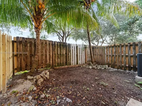 2534 SE 15th Court Homestead FL 33035