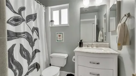 17080 NW 10th Street Pembroke Pines FL 33028