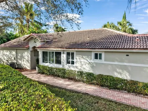 17080 NW 10th Street Pembroke Pines FL 33028