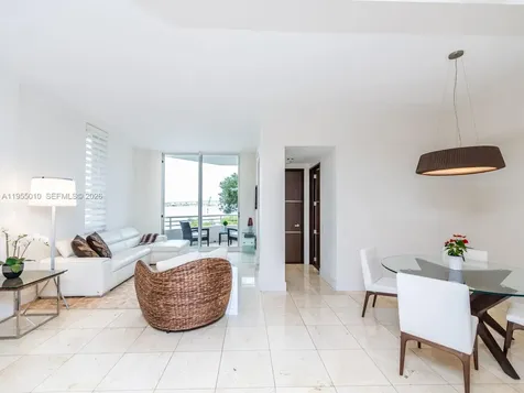 888 Brickell Key Drive Miami FL 33131