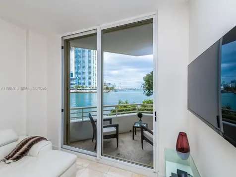 888 Brickell Key Drive Miami FL 33131
