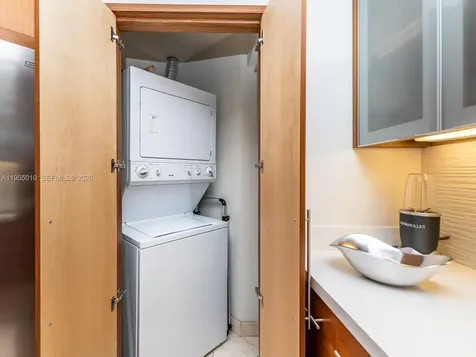 888 Brickell Key Drive Miami FL 33131