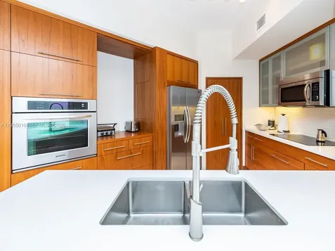 888 Brickell Key Drive Miami FL 33131