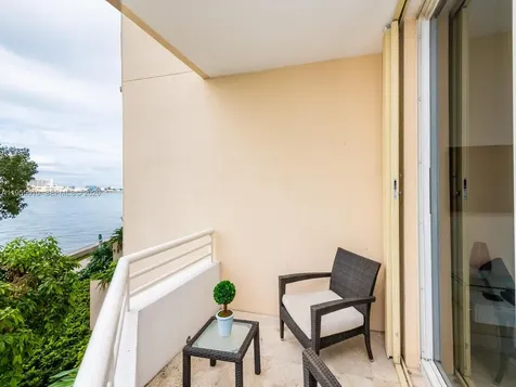 888 Brickell Key Drive Miami FL 33131