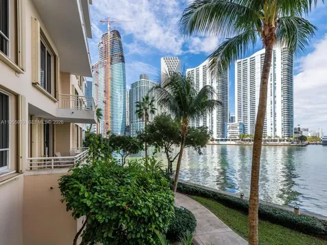 888 Brickell Key Drive Miami FL 33131