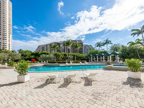 888 Brickell Key Drive Miami FL 33131