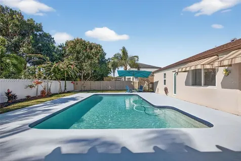 15280 SW 153rd Street Miami FL 33187