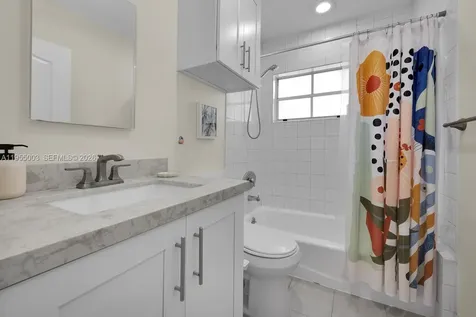 8230 SW 63rd Place Miami FL 33143