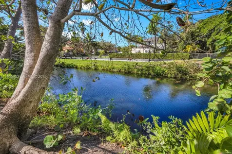 8230 SW 63rd Place Miami FL 33143