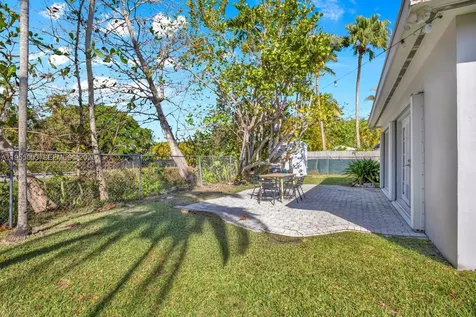 8230 SW 63rd Place Miami FL 33143