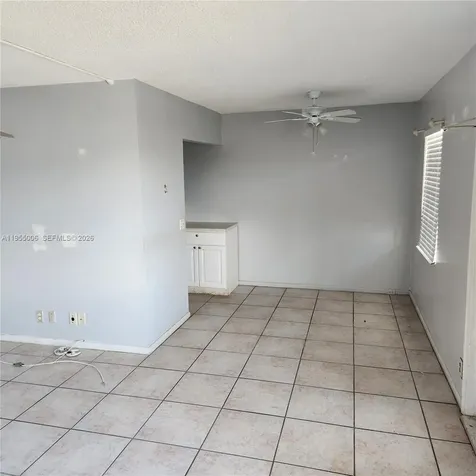 339 Southampton B West Palm Beach FL 33417