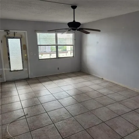339 Southampton B West Palm Beach FL 33417