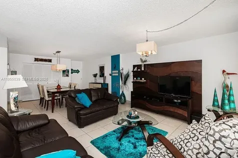 17800 Atlantic Boulevard Sunny Isles Beach FL 33160