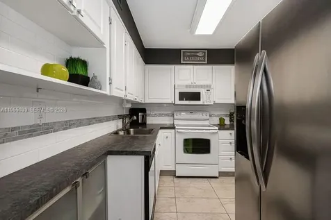 17800 Atlantic Boulevard Sunny Isles Beach FL 33160