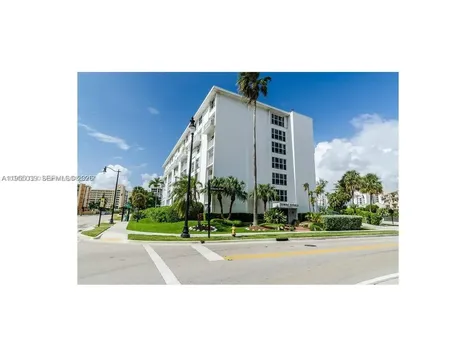 17800 Atlantic Boulevard Sunny Isles Beach FL 33160
