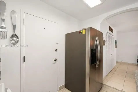 17800 Atlantic Boulevard Sunny Isles Beach FL 33160