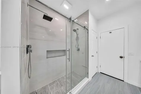 520 Morningside Drive Miami Springs FL 33166