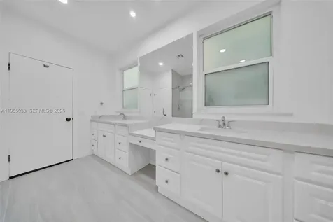 520 Morningside Drive Miami Springs FL 33166