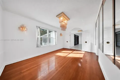 520 Morningside Drive Miami Springs FL 33166