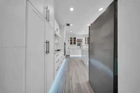 520 Morningside Drive Miami Springs FL 33166